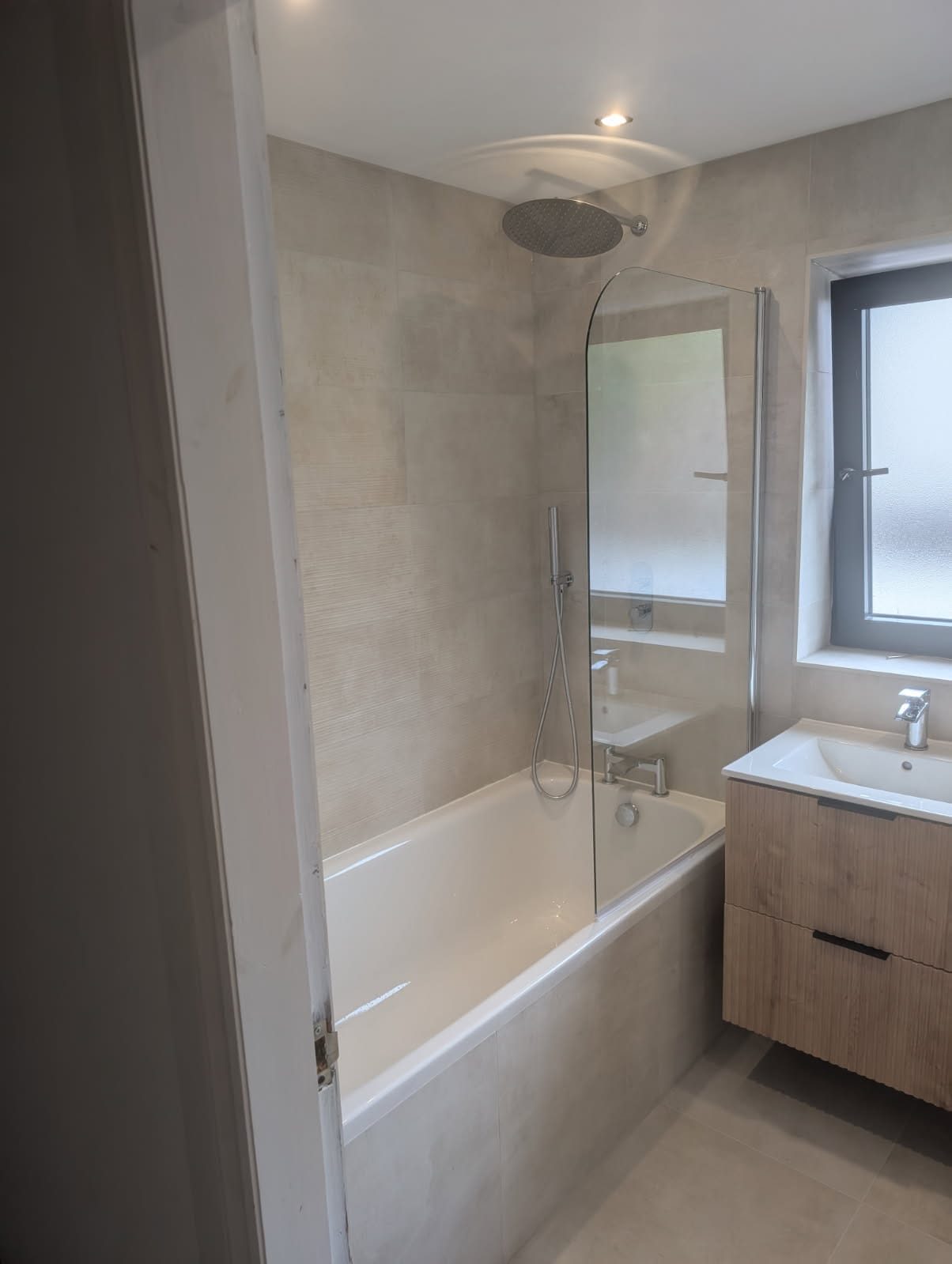 Bathroom installation in Glasgow by Young's Plumbing & Heating