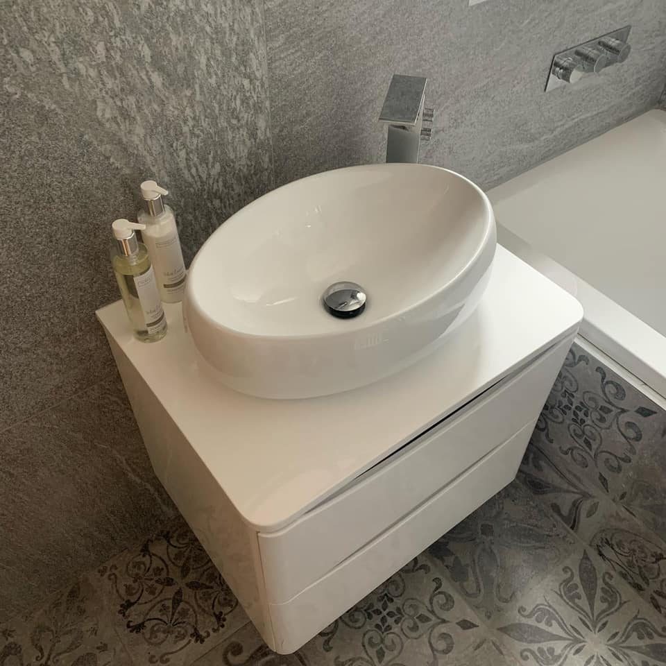 Bathroom installation in Glasgow by Young's Plumbing & Heating